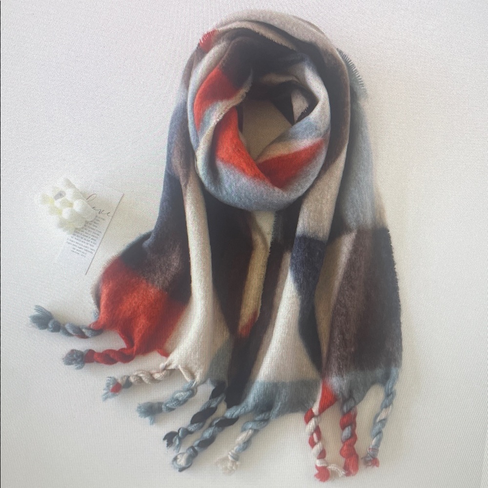 Elegant Multicolor Wool Scarf